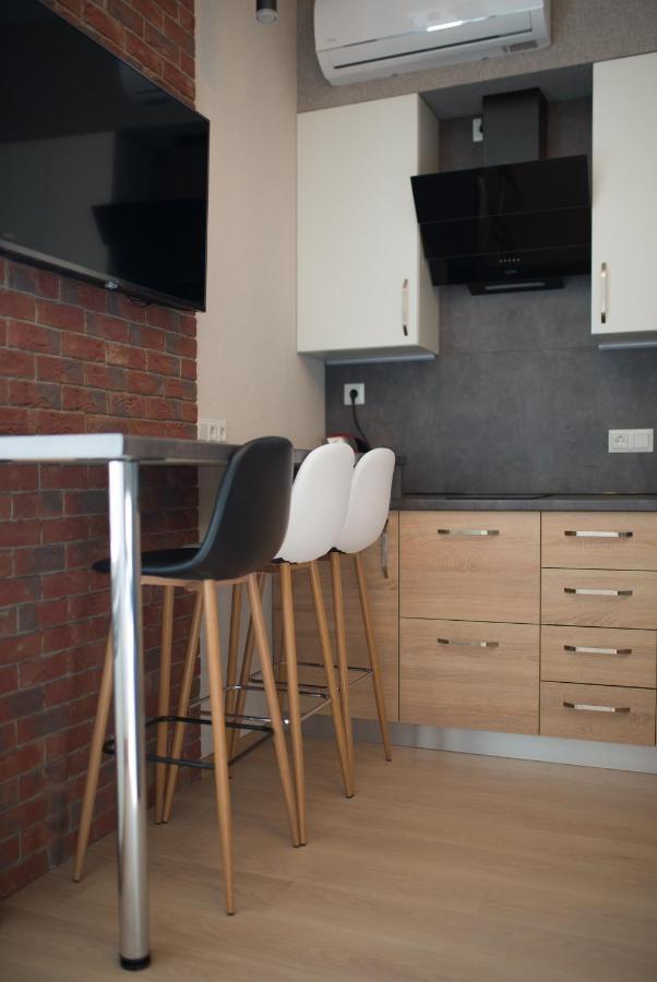 Modern Apartmetns In Town Center Poltava Kültér fotó
