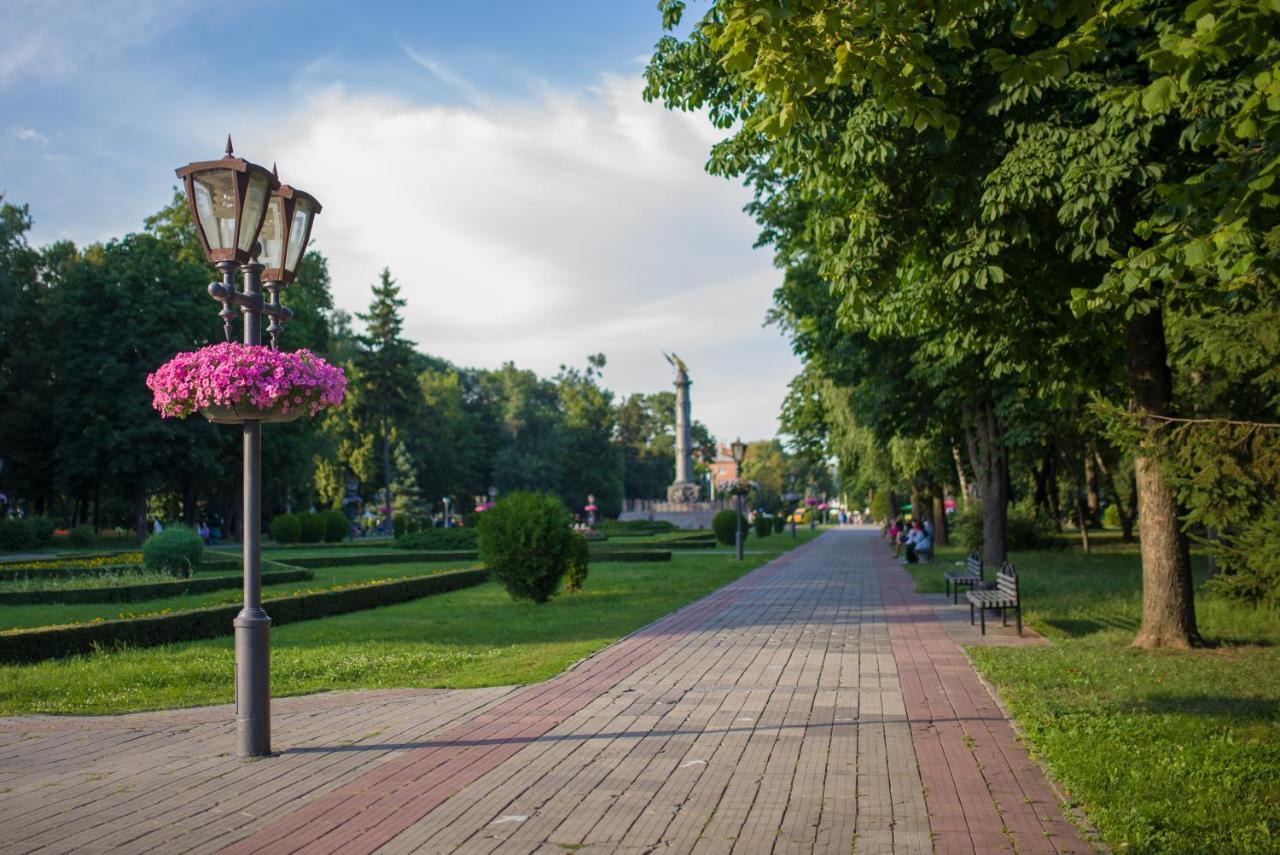 Modern Apartmetns In Town Center Apartman Poltava Kültér fotó